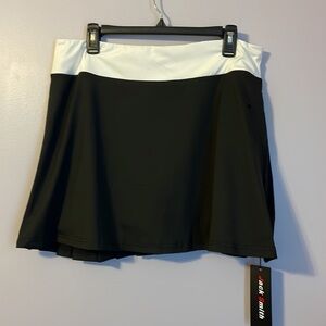 Jack Smith Athletic Asymmetrical Pleated Back Skort size 2XL Black White